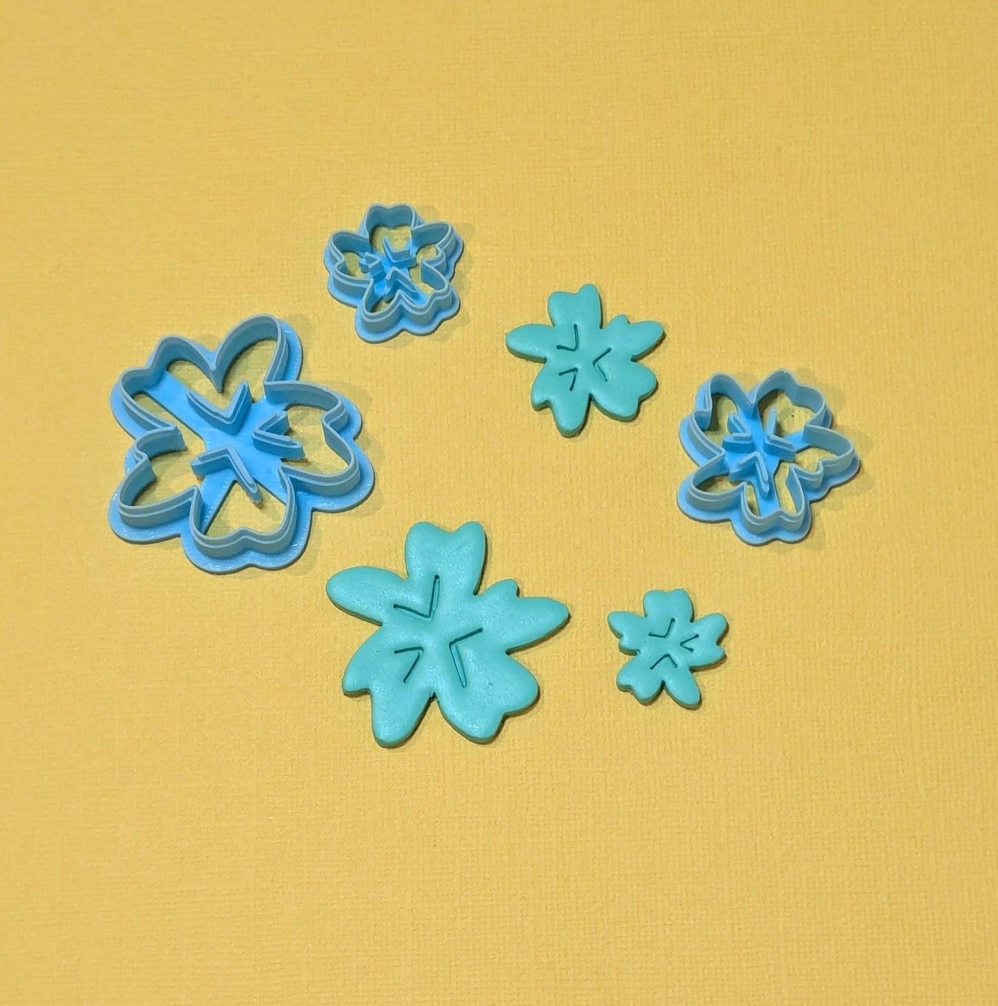 Tropical Flower Clay Cutter with Imprint